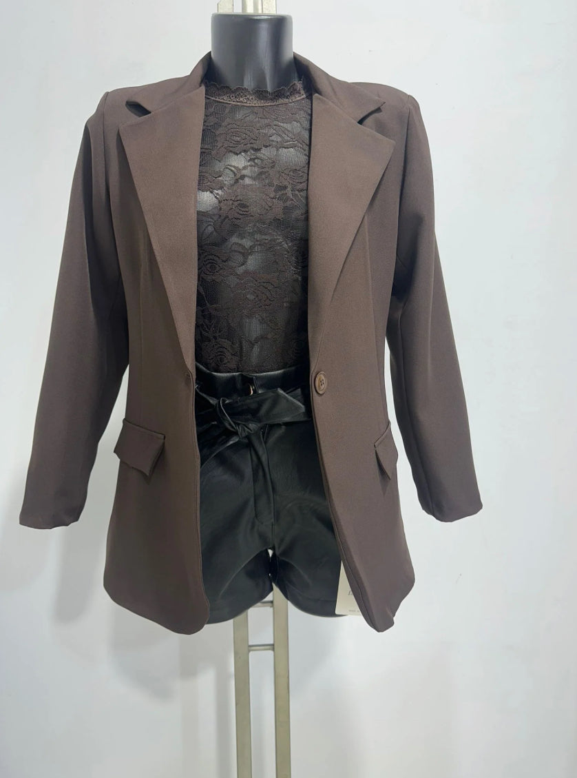 COORDINATO FEILA ( SHORTS + BODY + GIACCA )