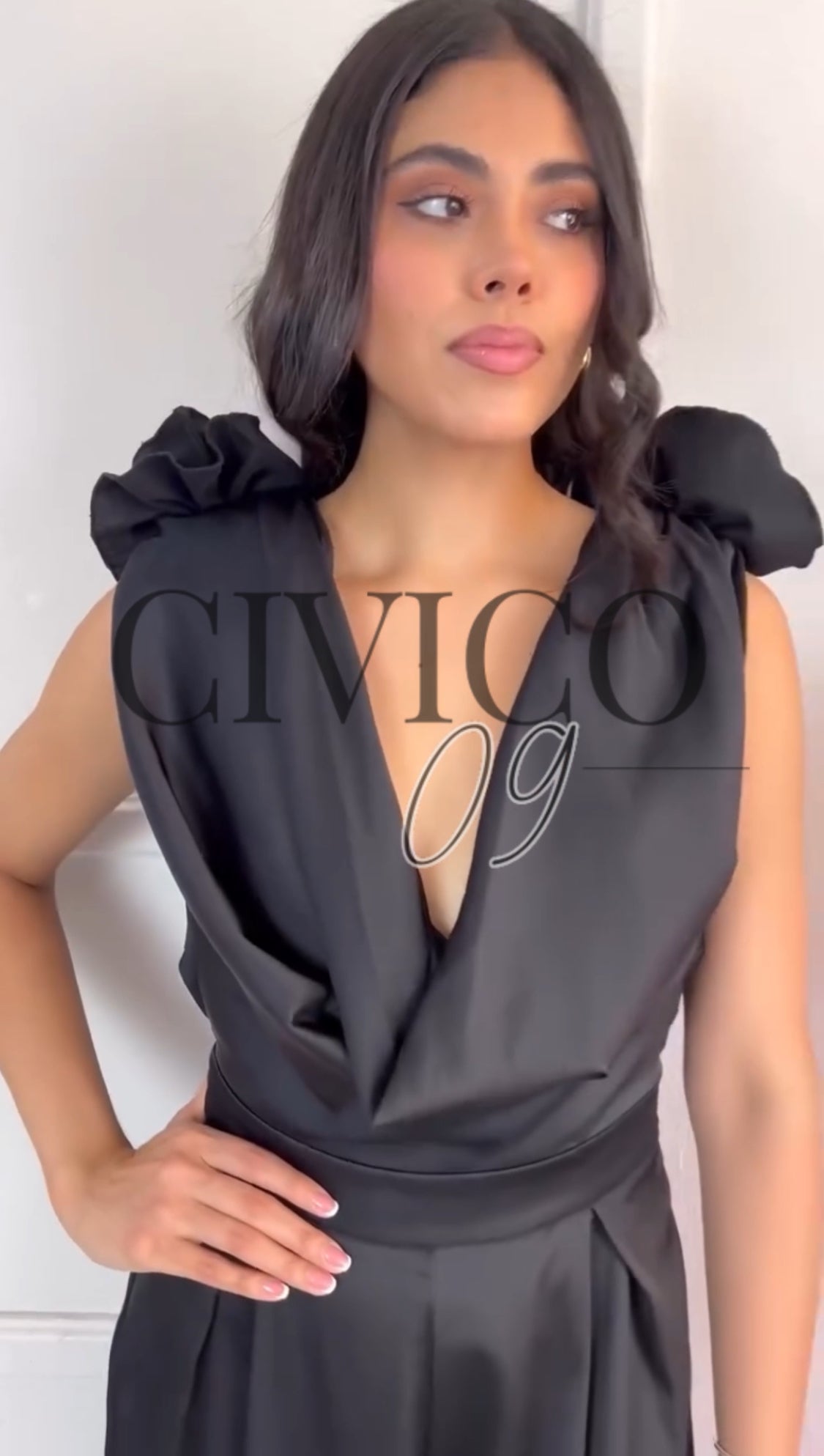 TUTA BESOS